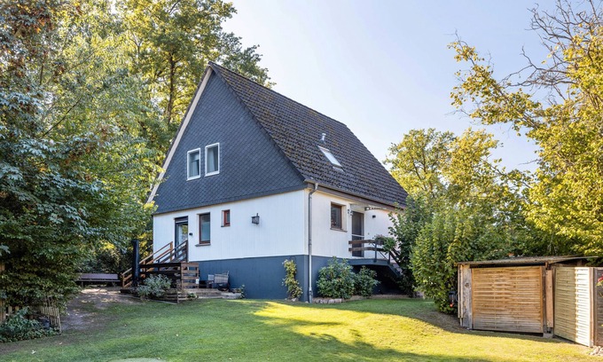 Muden Casa | Casa de vacaciones 'Oehm' con terraza privada, jardín privado y Wi-Fi