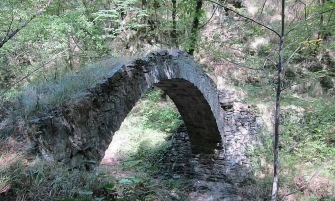 Molini di Triora Casa | Holiday house Molini di Triora for 1 - 4 persons with 2 bedrooms - Holiday home