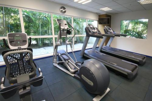 La Poza Hotel | Holiday Inn Acapulco La Isla by IHG