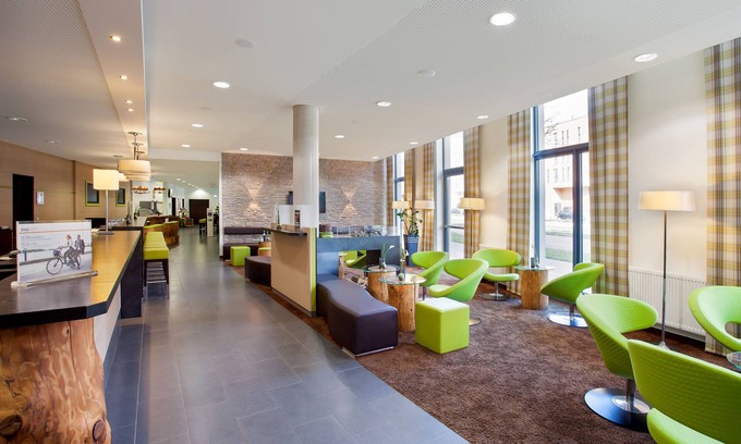Innenstadt Hotel | Holiday Inn Express Augsburg by IHG