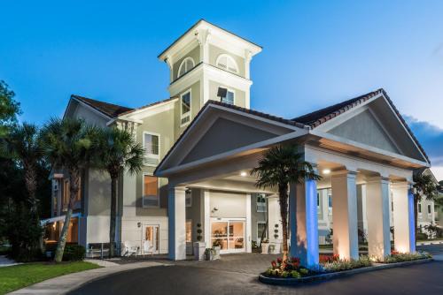 Fairhope Hotel | Holiday Inn Express Fairhope - Point Clear by IHG