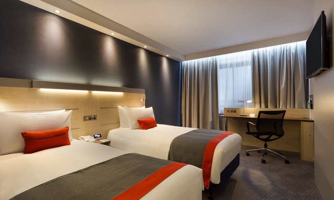 Seabrook Hotel | Holiday Inn Express Folkestone - Channel Tunnel by IHG