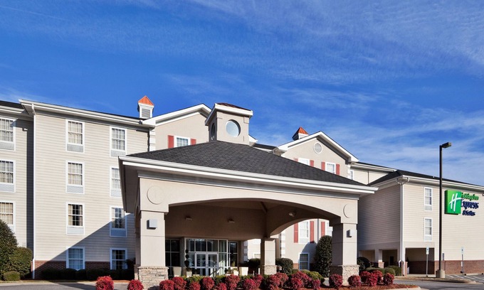 Conover Hotel | Holiday Inn Express Hotel & Suites Conover (Hickory Area) by IHG