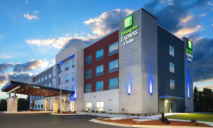Simpsonville Hotel | Holiday Inn Express & Suites Greenville SE - Simpsonville by IHG