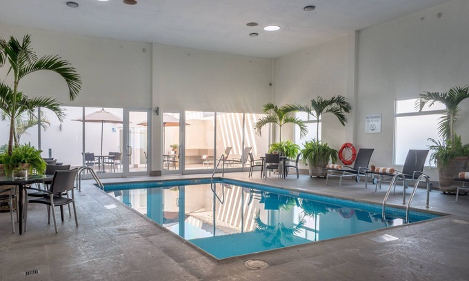Silao Hotel | Holiday Inn Express & Suites Silao Aeropuerto - Terminal by IHG