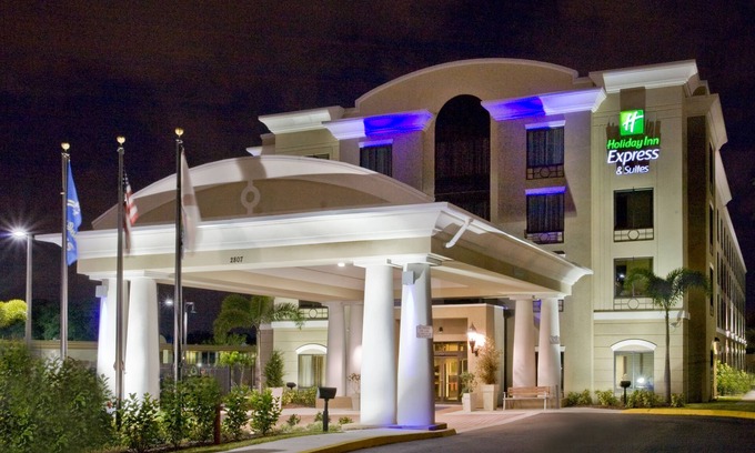Bearss Plaza Hotel | Holiday Inn Express & Suites Tampa USF Busch Gardens by IHG