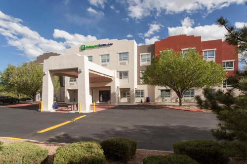 Southside Hotel | Holiday Inn Express & Suites