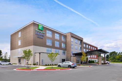 Siloam Springs Hotel | Holiday Inn Express & Suites - Siloam Springs by IHG