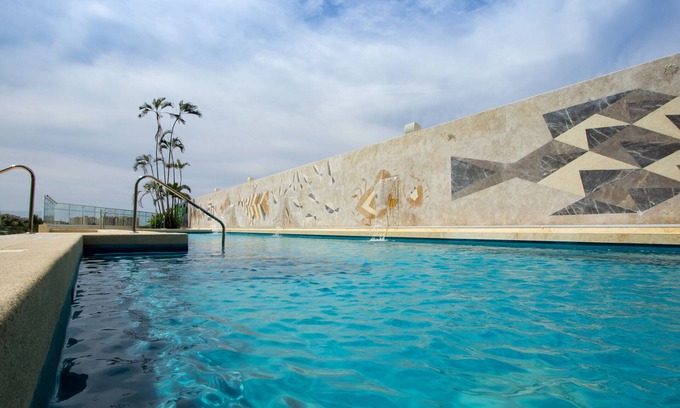 Puerto Vallarta Hotel | Holiday Inn & Suites Puerto Vallarta Marina & Golf by IHG