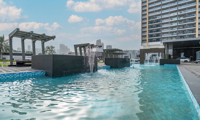 Al Majaz Hotel | Holiday International Sharjah