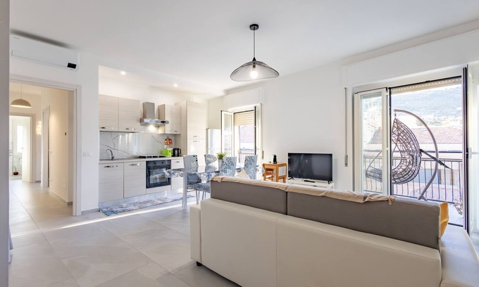 Arma di Taggia Apartamento | Holidays in Arma di Taggia by Wonderful Italy