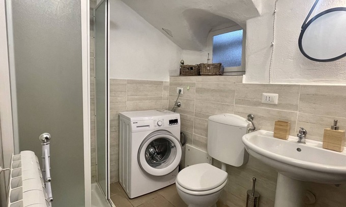 Alta Valle Intelvi Condominio | Holly