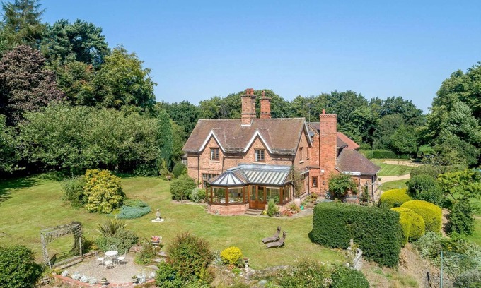 Ravenshead Casa | Holly Lodge