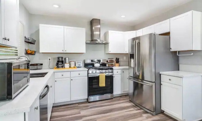 San Bernardino Casa | Home near Casino/NosCenter/Hospital/Glen Helen!