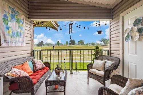 Branson Casa | Home on the Golf Range - Holiday Hills Branson Golf Resort Outdoor Pools