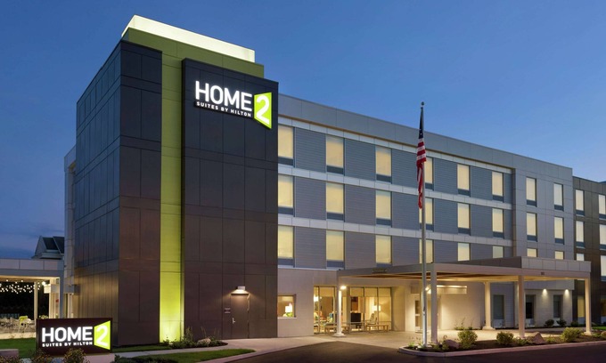 Malta Hotel | Home2 Suites by Hilton Saratoga/Malta