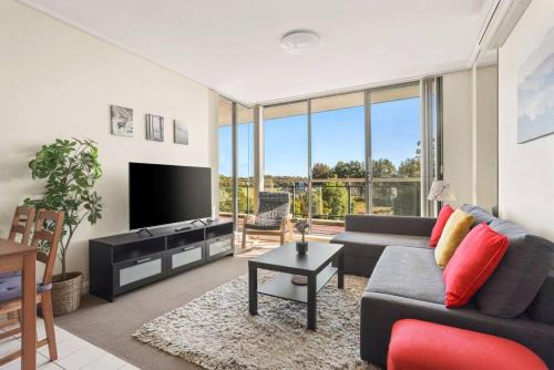 Wentworth Point Apartamento | Homebush l Resort Style Two Bedroom Apartment