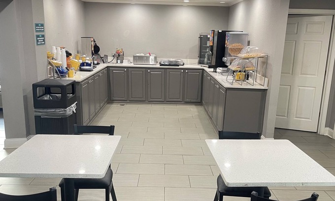 Collierville Hotel | Homegate Inn And Suites Collierville TN