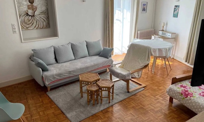 Neris-les-Bains Apartamento | Homerez - Apto. en Néris-les-Bains