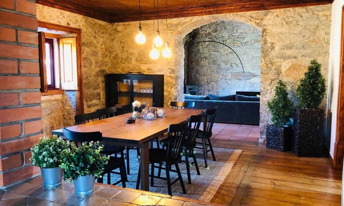 Porto de Mos Casa | Homerez - Casa en Porto de Mós