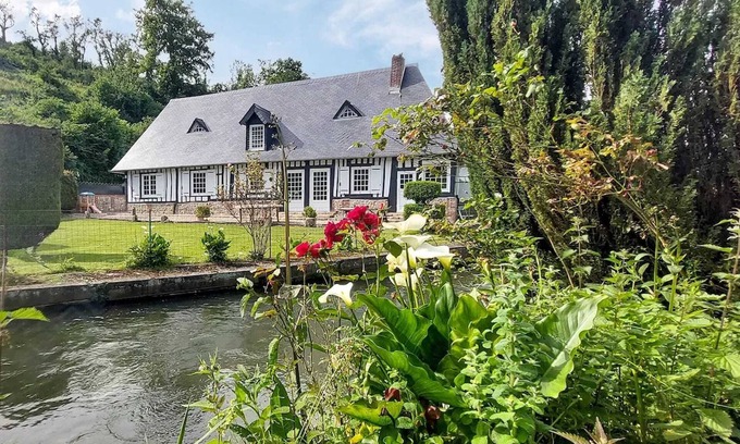 Vittefleur Casa | Homerez - Casa en Vittefleur, jardín.