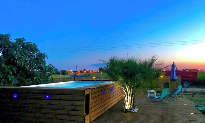 Saint-Jory Apartamento | Homerez - Estudio Saint-Jory, piscina