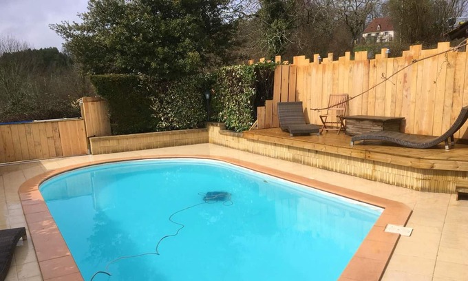 Beynac-et-Cazenac Villa | Homerez - Villa para 6 pers. con piscina y terraza en Beynac-et-Cazenac