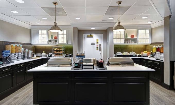 Edgewater Hotel | Homewood Suites by Hilton Edgewater