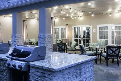Tukwila Hotel | Homewood Suites by Hilton Seattle-Tacoma Airport/Tukwila