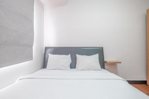 Depok Apartamento | Homey and Nice 2BR at Cinere Resort Apartment By Travelio