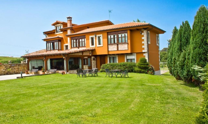 San Vicente de la Barquera Casa | Hospedaje Granada