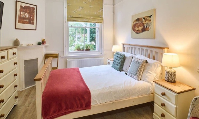 Canterbury Cabina | Host & Stay | The Cabin