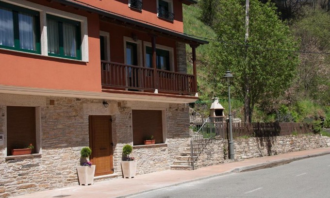 Villasinde Casa | Hostal El Recanto