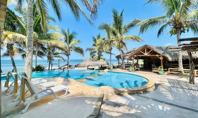 Elota Condominio | hotel boutique a pie de playa by Partnerhost