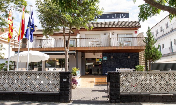 Castelldefels Hotel | Hotel 139
