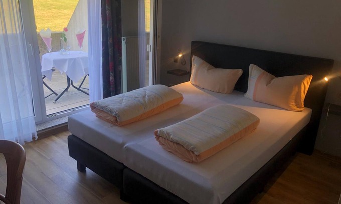 Buseck Hotel | Hotel am Kirschberg