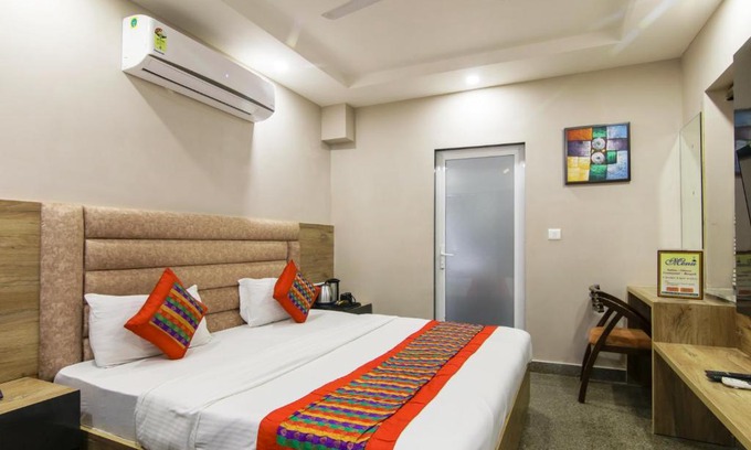 Paharganj Hotel | Srida Hotels