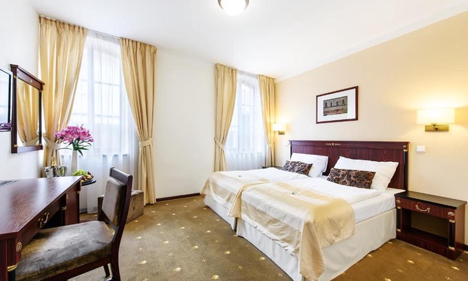 Trebic Hotel | Hotel & Apartments U Černého orla