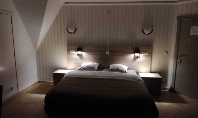 Tienen Casa | Hotel Arconaty