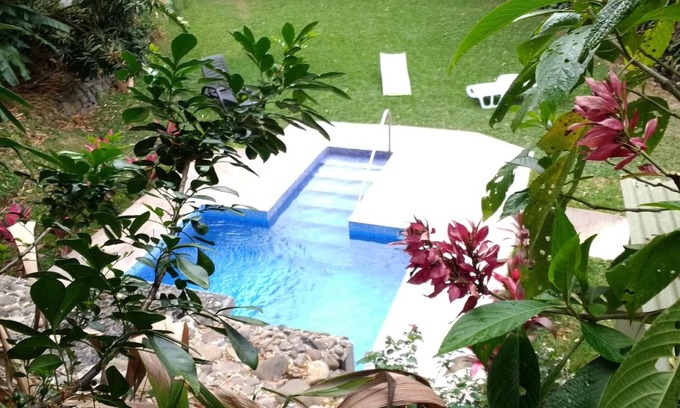 San José Cama Y Desayuno | Hotel B&B Garden Grecia