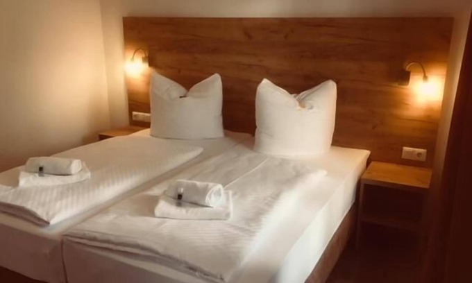 Jueterbog Hotel | Hotel Bergschlösschen