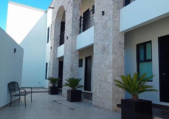 Bernal Hotel | Hotel Blanquita