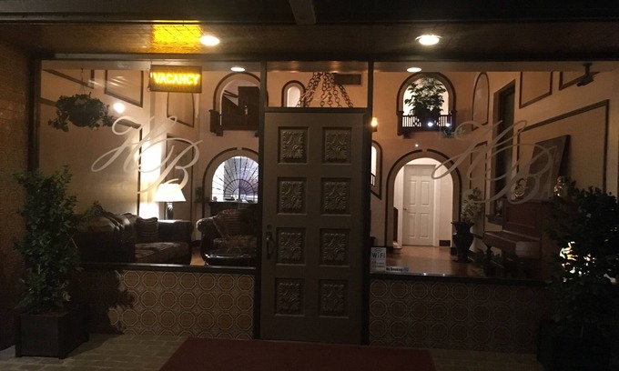 Reedley Hotel | Hotel Burgess