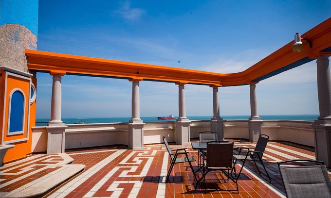 Ricardo Flores Magon Hotel | Hotel Candilejas Playa