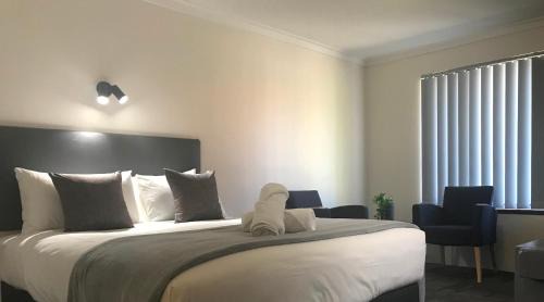 Rockingham Hotel | Hotel Clipper