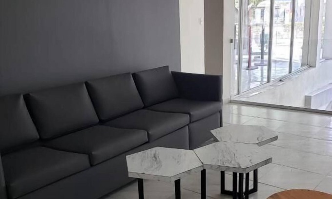 León Hotel | Hotel Estadía