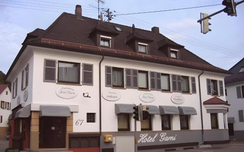 Nuertingen Cama Y Desayuno | Hotel Garni Siedlerstube