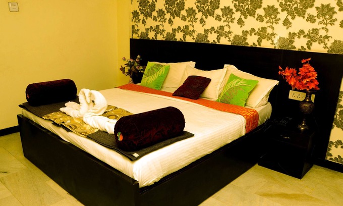 Peelamedu Hotel | Hotel Gowtham