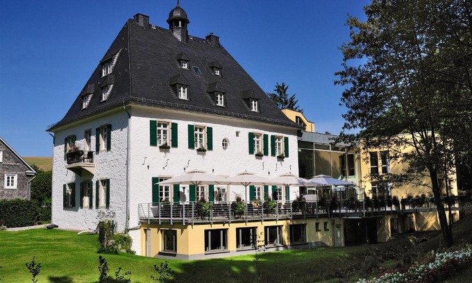 Burscheid Hotel | Hotel Gut Landscheid