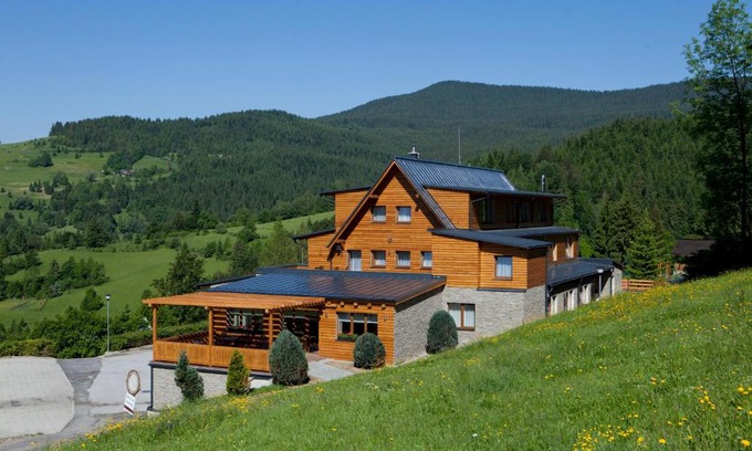 Zazriva Hotel | Hotel Havrania